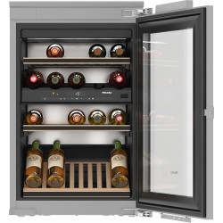 KWT 6422 i Ugradbeni hladnjak za temperiranje vina